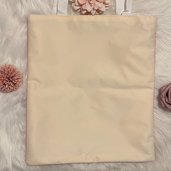 Labubu Pink Patisserie Tote Bag - Picture 4 of 5